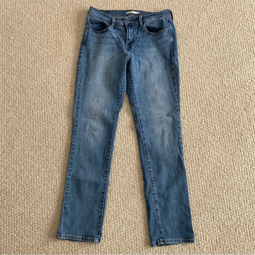 Levi's Women's 505 Straight Leg Blue Jeans Size 28